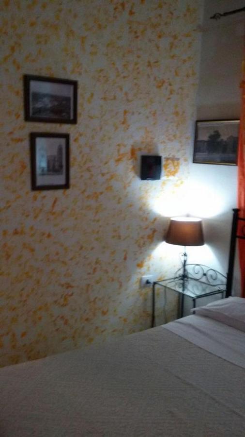 Il Bouganville Οριστάνο Εξωτερικό φωτογραφία